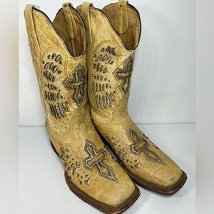 Stylish Tan Embroidered Heeled Boots
